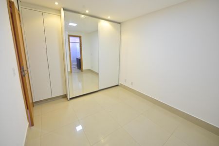 Apartamento para alugar com 66m², 2 quartos e 1 vaga Apartamento para alugar com 66m², 2 quartos e 1 vagaSuíte