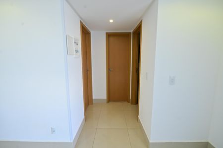 Apartamento para alugar com 66m², 2 quartos e 1 vaga Apartamento para alugar com 66m², 2 quartos e 1 vagaCorredor