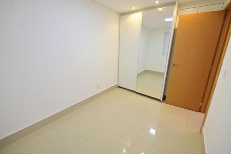 Apartamento para alugar com 66m², 2 quartos e 1 vaga Apartamento para alugar com 66m², 2 quartos e 1 vagaQuarto