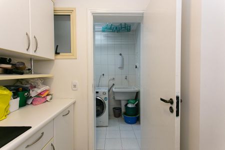 Apartamento à venda com 94m², 3 quartos e 2 vagasQuarto de Serviço