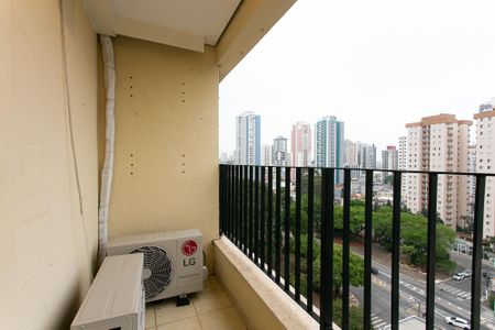 Apartamento à venda com 94m², 3 quartos e 2 vagasVaranda