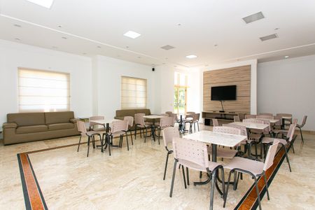 Apartamento à venda com 94m², 3 quartos e 2 vagasÁrea comum - Salão de festas