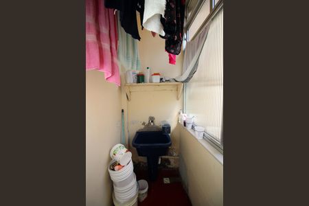 Apartamento à venda com 80m², 2 quartos e 1 vagaÁrea de Serviço