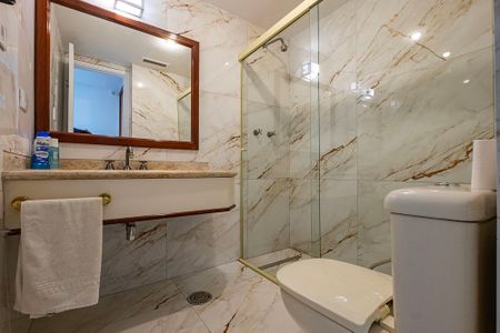 Apartamento para alugar com 32m², 1 quarto e 1 vaga Apartamento para alugar com 32m², 1 quarto e 1 vagaBanheiro