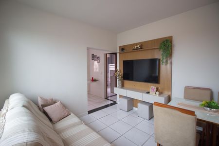 Casa à venda com 400m², 7 quartos e 4 vagas Casa à venda com 400m², 7 quartos e 4 vagasSala - Casa 2