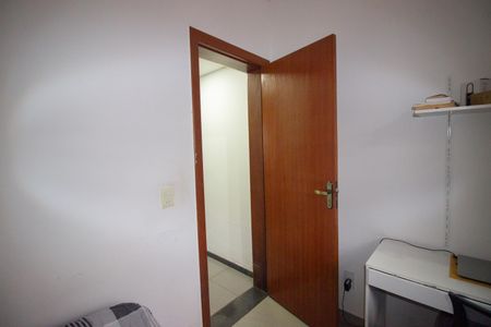 Casa à venda com 400m², 7 quartos e 4 vagas Casa à venda com 400m², 7 quartos e 4 vagasQuarto 2 - Casa 3