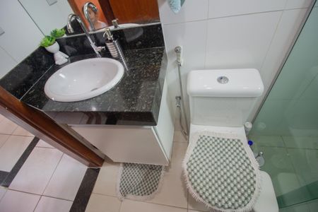 Casa à venda com 400m², 7 quartos e 4 vagas Casa à venda com 400m², 7 quartos e 4 vagasBanheiro Social - Casa 2