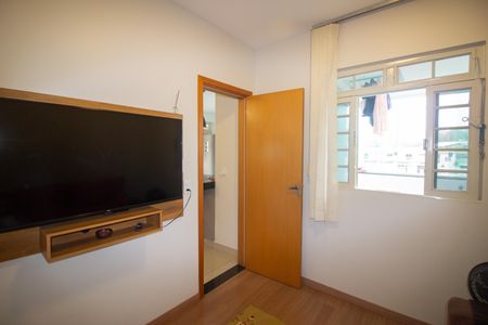 Casa à venda com 400m², 7 quartos e 4 vagas Casa à venda com 400m², 7 quartos e 4 vagasQuarto 2 - Casa 1