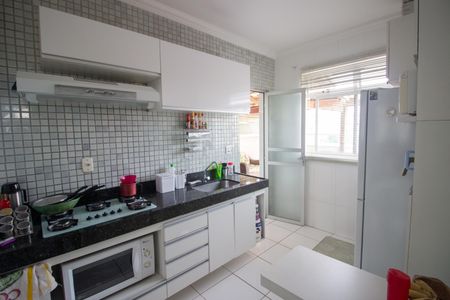 Casa à venda com 400m², 7 quartos e 4 vagas Casa à venda com 400m², 7 quartos e 4 vagasCozinha - Casa 2