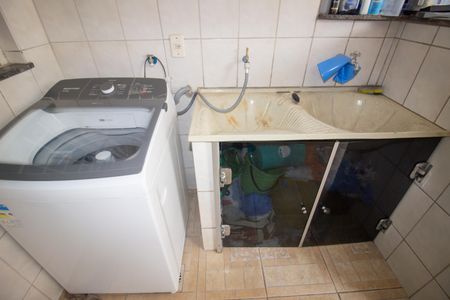 Casa à venda com 400m², 7 quartos e 4 vagas Casa à venda com 400m², 7 quartos e 4 vagasÁrea de Serviço - Casa 3