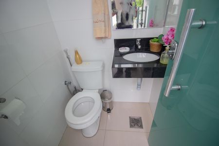 Casa à venda com 400m², 7 quartos e 4 vagas Casa à venda com 400m², 7 quartos e 4 vagasLavabo - Casa 1