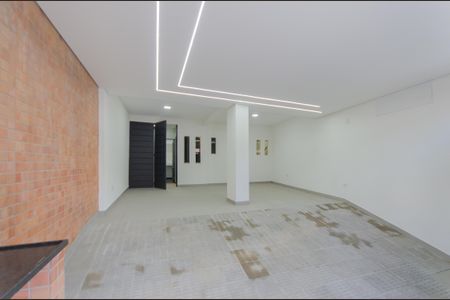 Casa para alugar com 250m², 3 quartos e 4 vagas Casa para alugar com 250m², 3 quartos e 4 vagasGaragem