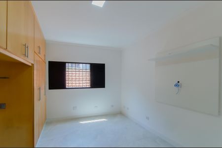 Casa para alugar com 250m², 3 quartos e 4 vagas Casa para alugar com 250m², 3 quartos e 4 vagasQuarto 2