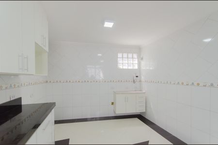 Casa para alugar com 250m², 3 quartos e 4 vagas Casa para alugar com 250m², 3 quartos e 4 vagasCozinha