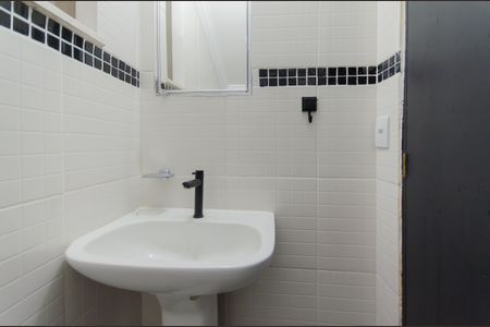 Casa para alugar com 250m², 3 quartos e 4 vagas Casa para alugar com 250m², 3 quartos e 4 vagasLavabo