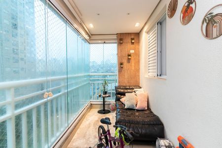 Apartamento à venda com 76m², 2 quartos e 1 vaga Apartamento à venda com 76m², 2 quartos e 1 vagaVaranda da Sala