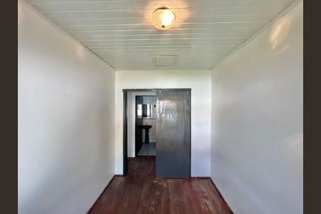 Casa à venda com 180m², 3 quartos e 2 vagas Casa à venda com 180m², 3 quartos e 2 vagasQuarto 1
