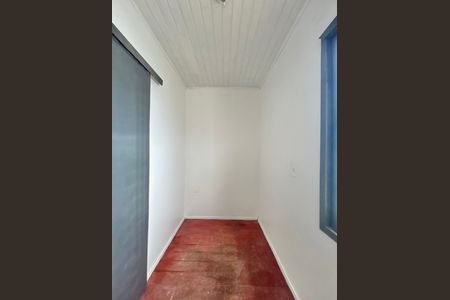 Casa à venda com 180m², 3 quartos e 2 vagas Casa à venda com 180m², 3 quartos e 2 vagasQuarto 2
