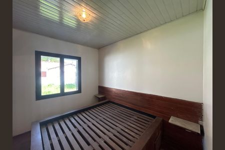 Casa à venda com 180m², 3 quartos e 2 vagas Casa à venda com 180m², 3 quartos e 2 vagasQuarto 3