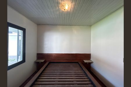Casa à venda com 180m², 3 quartos e 2 vagas Casa à venda com 180m², 3 quartos e 2 vagasQuarto 3