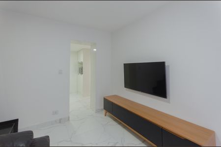Sala de casa à venda com 1 quarto, 60m² em Vila Monumento, São Paulo