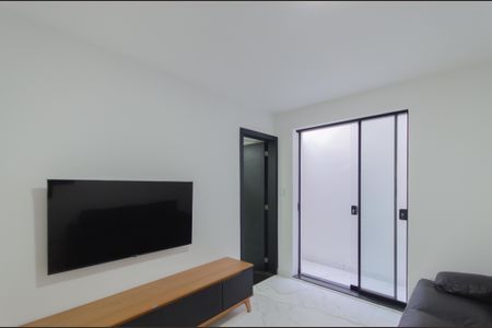 Sala de casa à venda com 1 quarto, 60m² em Vila Monumento, São Paulo