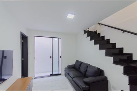 Sala de casa à venda com 1 quarto, 60m² em Vila Monumento, São Paulo