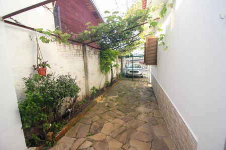 Casa à venda com 220m², 3 quartos e 2 vagas Casa à venda com 220m², 3 quartos e 2 vagasGaragem