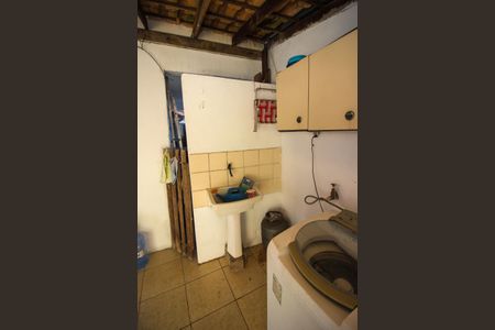 Casa à venda com 220m², 3 quartos e 2 vagas Casa à venda com 220m², 3 quartos e 2 vagasÁrea de Serviço