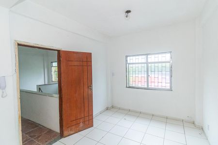 Sala de casa para alugar com 2 quartos, 100m² em Cascadura, Rio de Janeiro