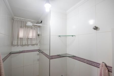 Apartamento para alugar com 90m², 3 quartos e 1 vaga Apartamento para alugar com 90m², 3 quartos e 1 vagaBanheiro da Suíte