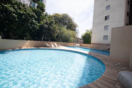 Apartamento para alugar com 90m², 3 quartos e 1 vaga Apartamento para alugar com 90m², 3 quartos e 1 vagaÁrea comum - Piscina