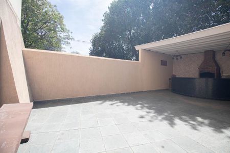 Apartamento para alugar com 90m², 3 quartos e 1 vaga Apartamento para alugar com 90m², 3 quartos e 1 vagaÁrea comum - Churrasqueira