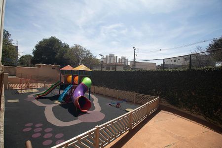 Apartamento para alugar com 90m², 3 quartos e 1 vaga Apartamento para alugar com 90m², 3 quartos e 1 vagaÁrea comum - Playground