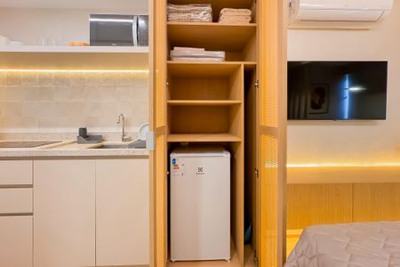 Studio para alugar com 19m², 1 quarto e sem vaga Studio para alugar com 19m², 1 quarto e sem vagaStudio