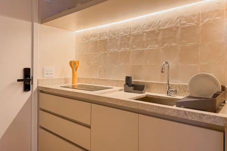 Studio para alugar com 19m², 1 quarto e sem vaga Studio para alugar com 19m², 1 quarto e sem vagaCozinha