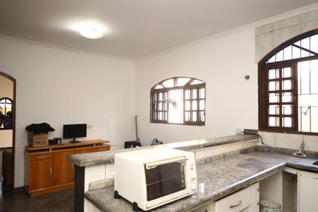 Casa à venda com 160m², 3 quartos e 6 vagasCozinha