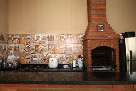 Casa à venda com 160m², 3 quartos e 6 vagasChurrasqueira