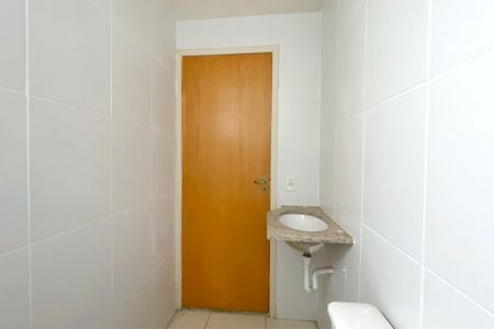 Apartamento à venda com 65m², 2 quartos e 1 vaga Apartamento à venda com 65m², 2 quartos e 1 vagaBanheiro da Suíte