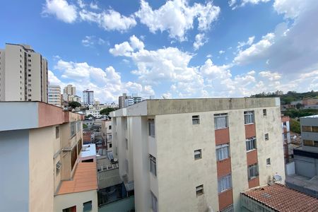 Apartamento à venda com 65m², 2 quartos e 1 vaga Apartamento à venda com 65m², 2 quartos e 1 vagaVaranda da Suíte