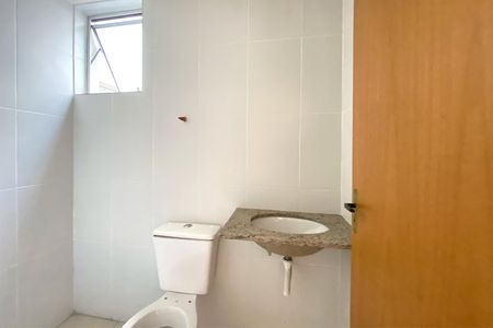 Apartamento à venda com 65m², 2 quartos e 1 vaga Apartamento à venda com 65m², 2 quartos e 1 vagaBanheiro Social