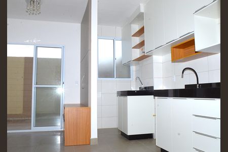 Cozinha de apartamento para alugar com 2 quartos, 73m² em São Gabriel, Belo Horizonte