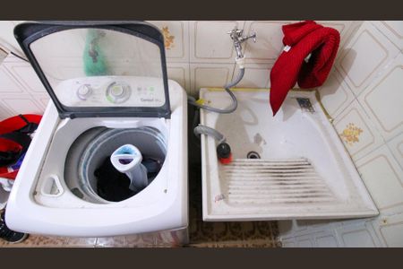 Casa à venda com 159m², 3 quartos e 2 vagasÁrea de Serviço