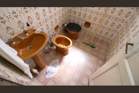 Casa à venda com 159m², 3 quartos e 2 vagasBanheiro da Casa 2