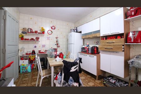 Casa à venda com 159m², 3 quartos e 2 vagasCozinha