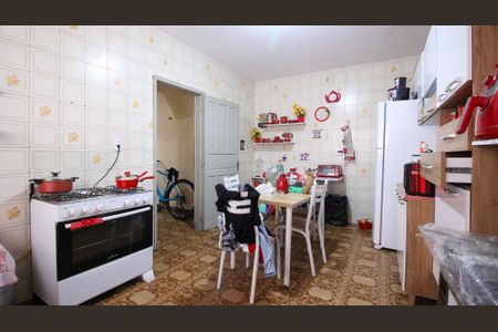 Casa à venda com 159m², 3 quartos e 2 vagasCozinha