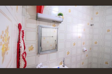 Casa à venda com 159m², 3 quartos e 2 vagasBanheiro 2