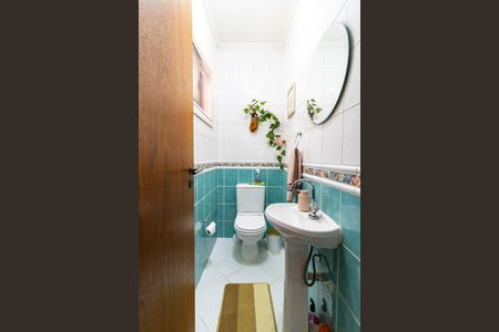 Casa à venda com 172m², 3 quartos e 3 vagasLavabo