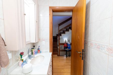 Casa à venda com 172m², 3 quartos e 3 vagasBanheiro