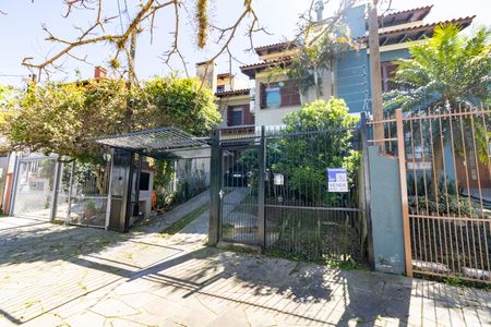 Casa à venda com 172m², 3 quartos e 3 vagasFachada